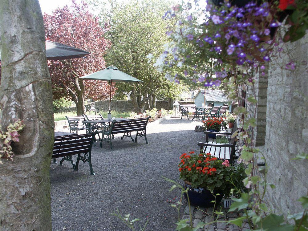 Westgate Manor Bed & Breakfast Exterior photo