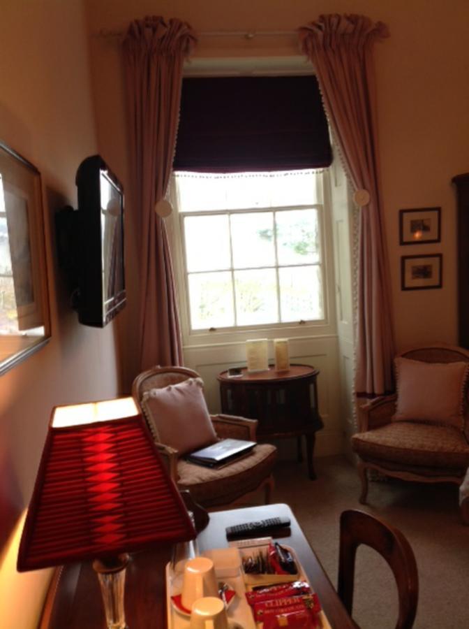 Westgate Manor Bed & Breakfast Exterior photo